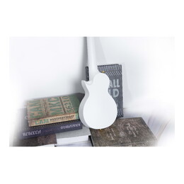 Enya Nova U Carbon Soprano Ukulele - White