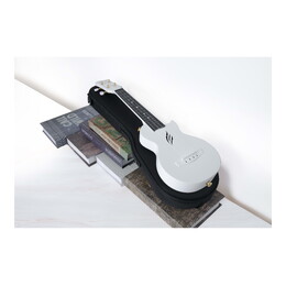 Enya Nova U Carbon Soprano Ukulele - White
